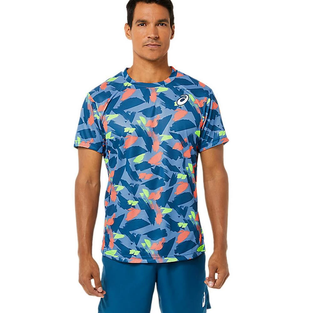 Asics Men's Match Graphic Short Sleeve - Multi/Light Indigo 3 Asics Men's Match Graphic Short Sleeve - Multi/Light Indigo - Image 3